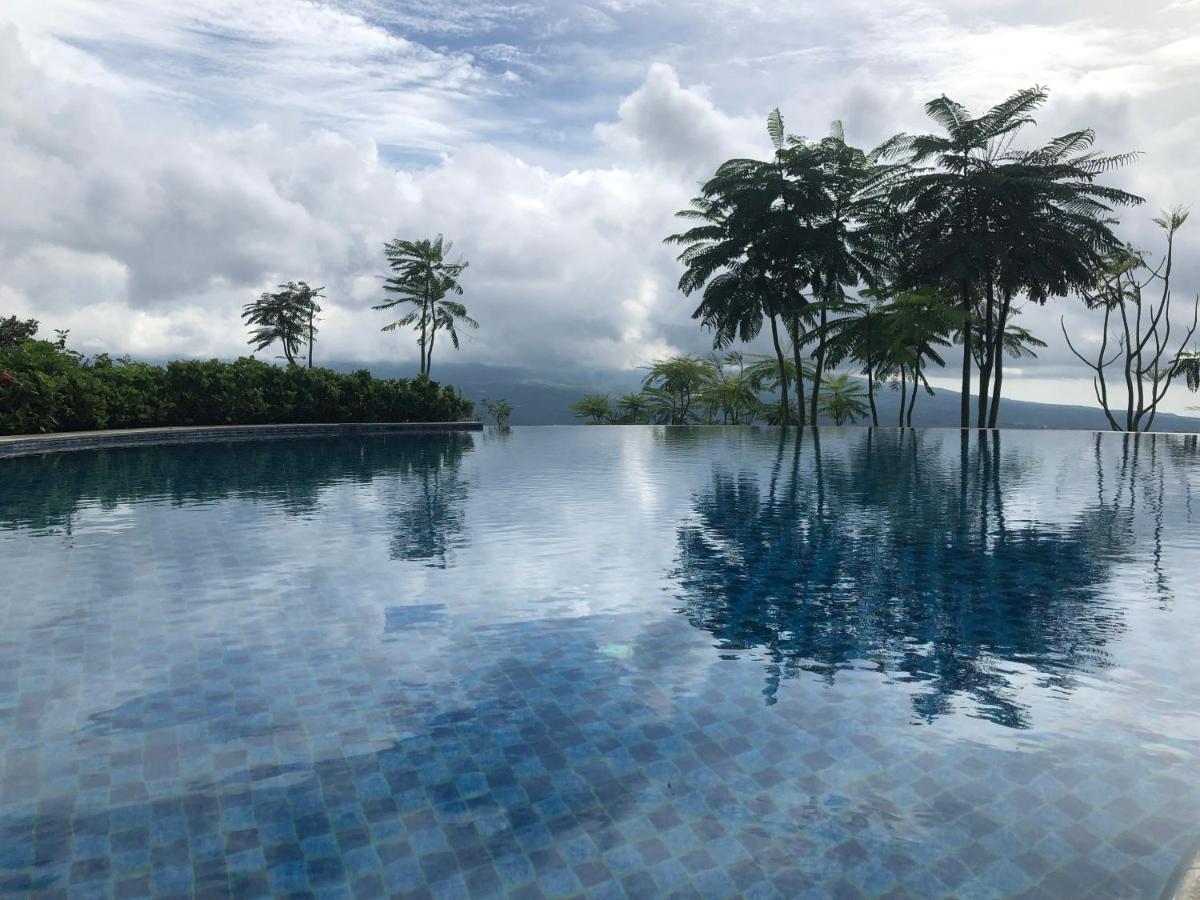 Amartahills Hotel And Resort Batu  Exterior photo